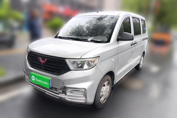 Used Wuling Hongguang V 2019 1.5L Base Version China VI LAR