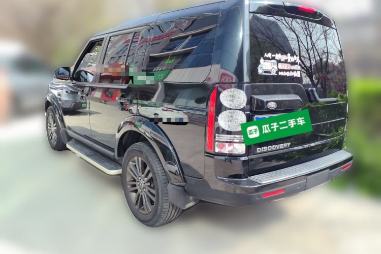 Used Land Rover Discovery 2016 3.0 SC Obsidian Black Heritage Edition HSE Rear Left 45 Deg