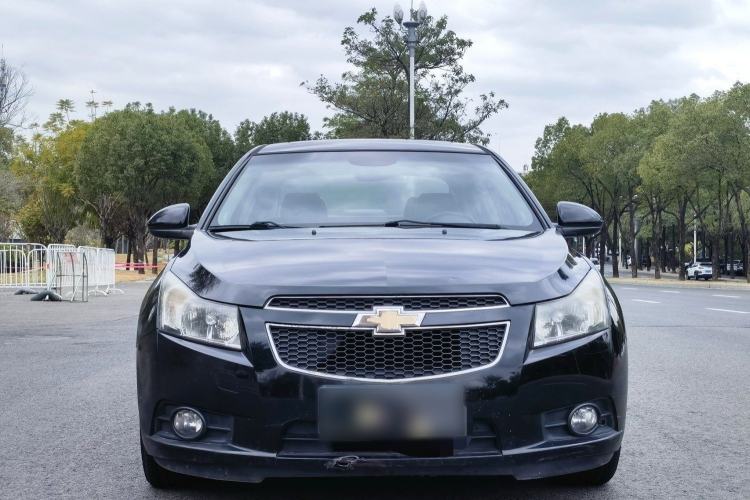 Used Chevrolet Cruze 2013 1.6L SE MT Exterior 7
