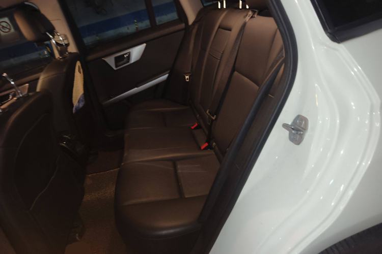 Used Mercedes-Benz GLK-Class 2011 GLK 300 4MATIC Fashion Model Left Rear Seat