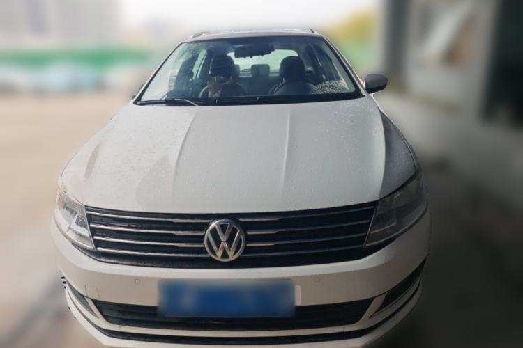 Used Volkswagen Gran Lavida 2015 1.6L Automatic Comfort Edition Front