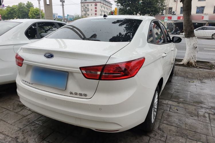 Used Ford Escort 2015 1.5L Automatic Comfort Edition Rear Right 45 Deg