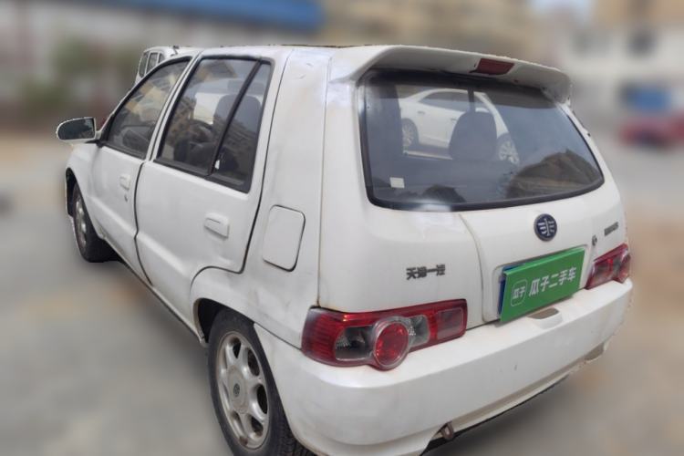 Used FAW Xiali 2012 N3 1.0L Hatchback Standard Model Rear Left 45 Deg