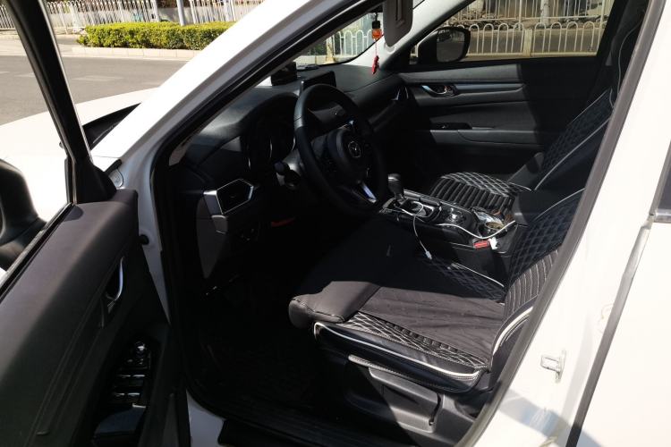 Used Mazda CX-5 2020 2.0L Automatic Two-Wheel Drive Smart Version
