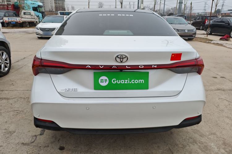 Used Toyota Avalon 2024 2.0L Luxury Edition
