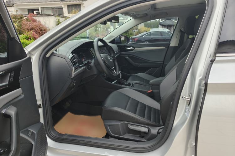 Used Volkswagen Sagitar 2022 280TSI DSG Flyover Edition Left Front Seat