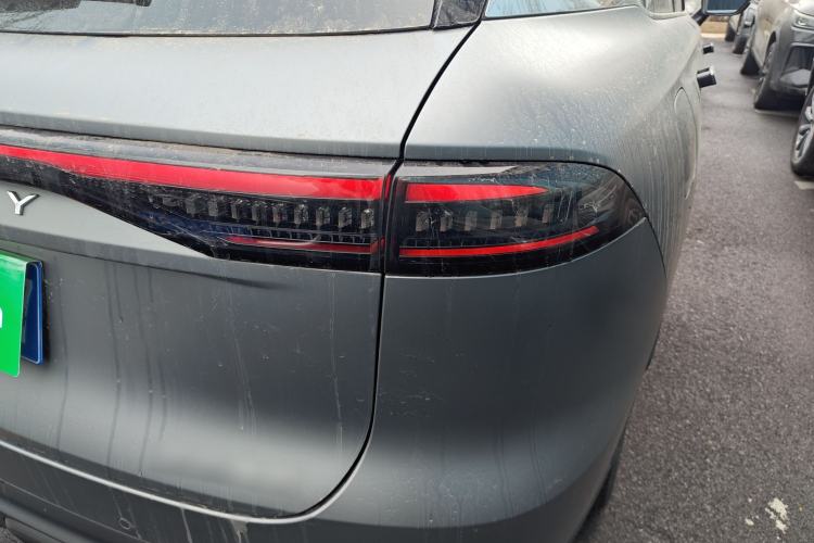 Used Chery Tiggo 8 L 2024 2.0T Two-Wheel Drive Prestige Version 5 Seats
