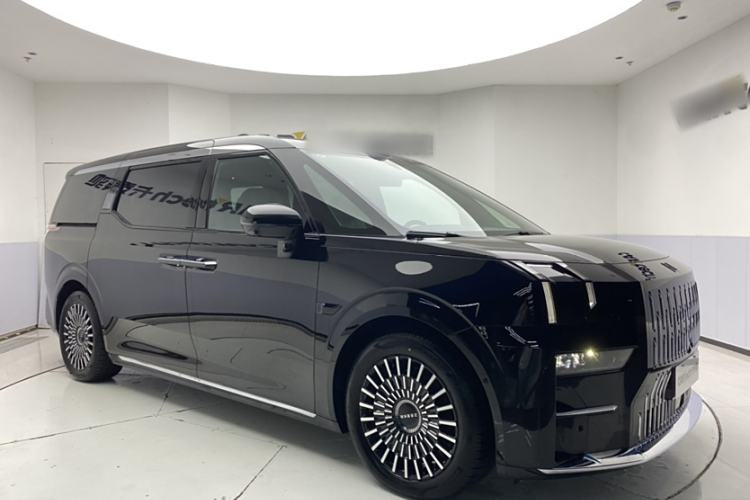 Used Zeekr 009 2024 7-Seater Aisle Version 108 kWh