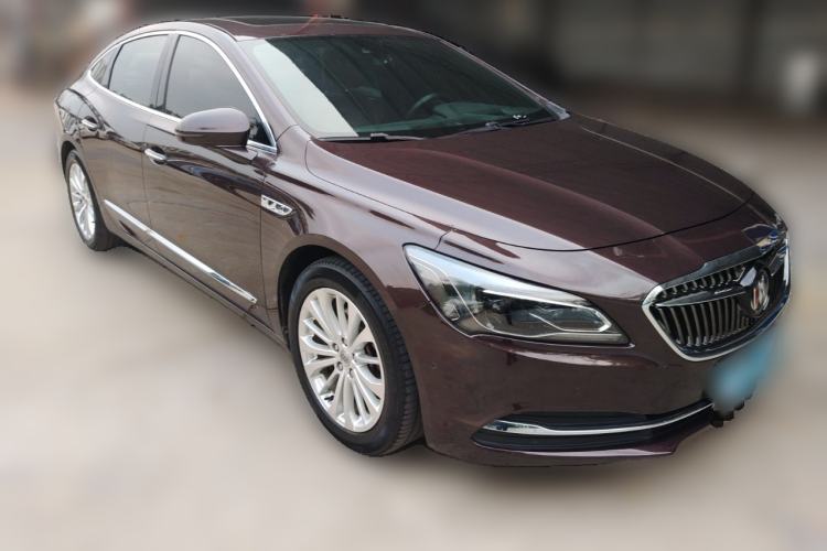 Used Buick LaCrosse 2016 28T Luxury Version Front Right 45 Deg