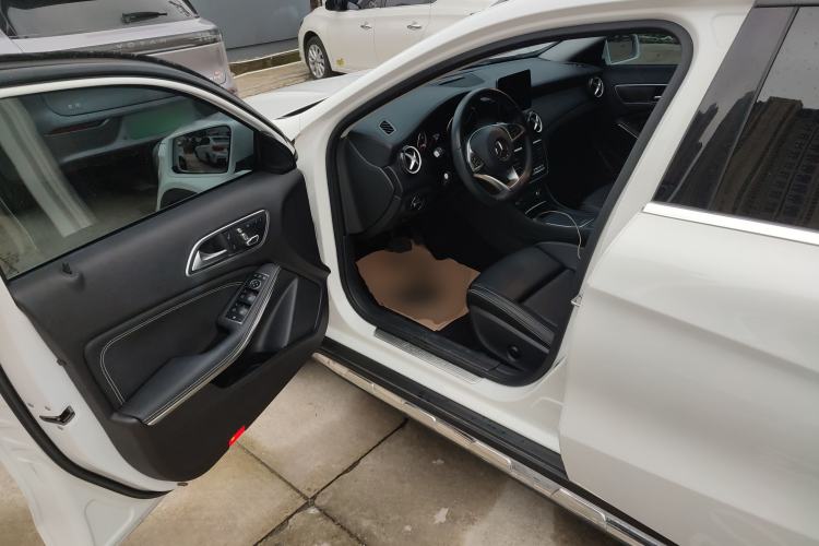 Used Mercedes-Benz GLA 2019 GLA 200 Fashion Model Driver Seat