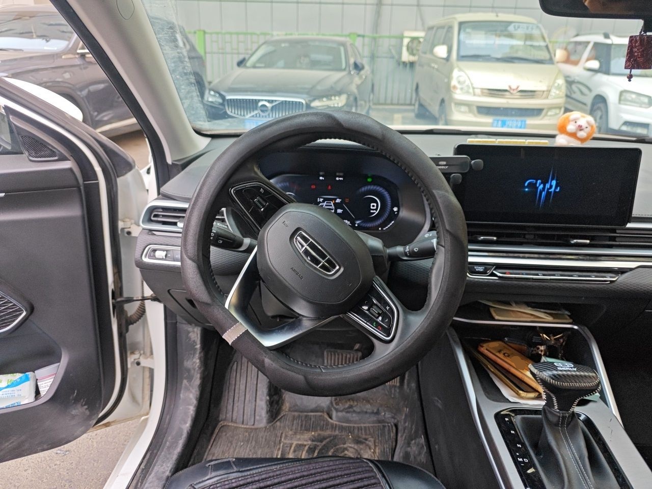Geely Auto Emgrand 2022 4th Generation 1.5L CVT Luxury Model - Premium — снимка 10