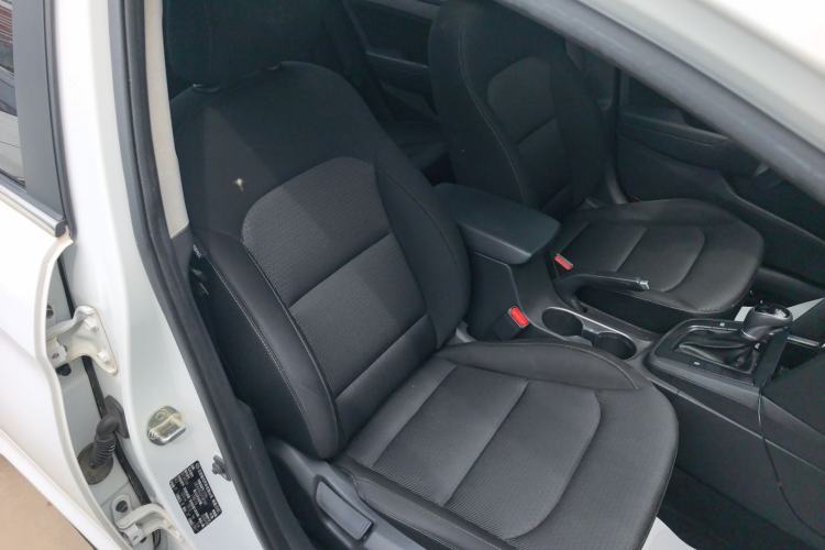 Used Hyundai Elantra (6th Generation / Lingdong) 2018 1.4T Dual-Clutch Xuan Dong · Dynamic Edition
