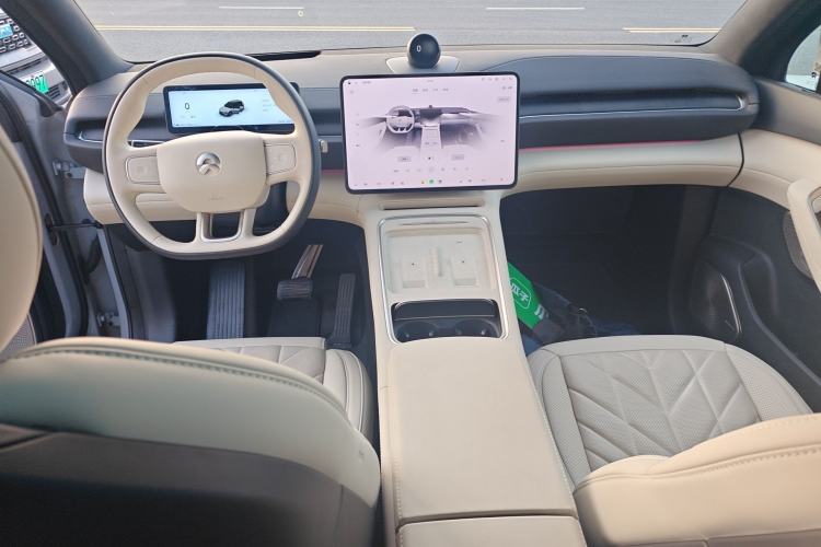 Used Nio ES6 2025 75 kWh
