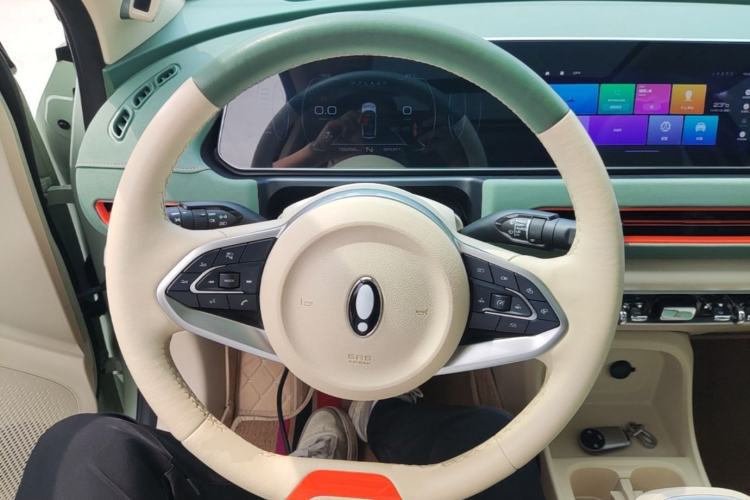 Used ORA Good Cat 2022 400km Standard Range Premium Version Lithium Iron Phosphate Steering Wheel