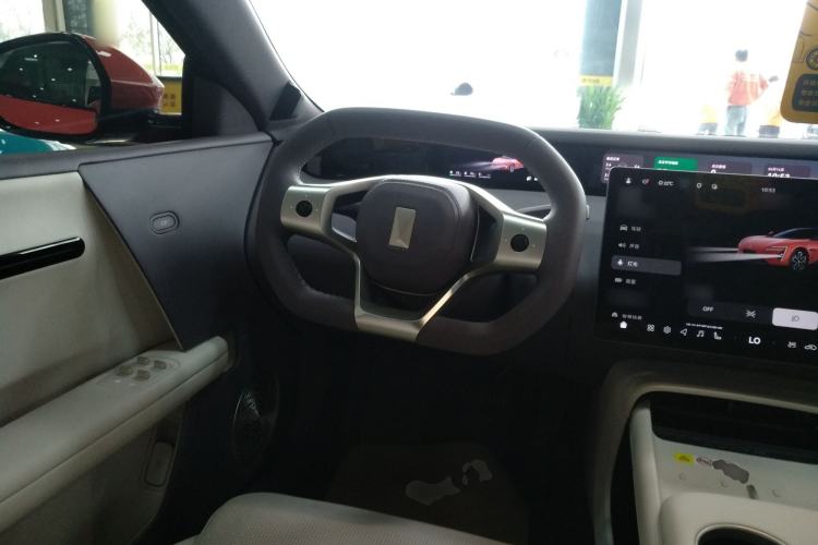 Used Avatr 06 2025 Pro Range-Extended Edition Steering Wheel