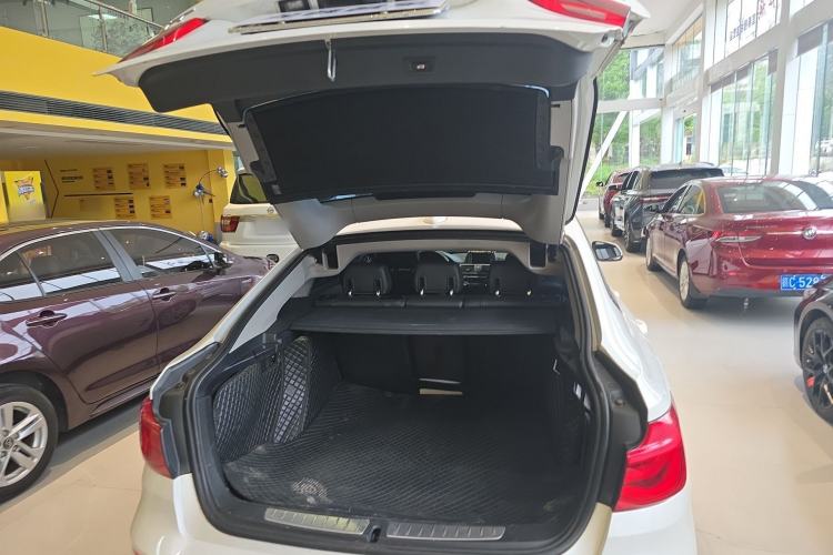 Used BMW 3 Series GT 2018 320i Sport Edition