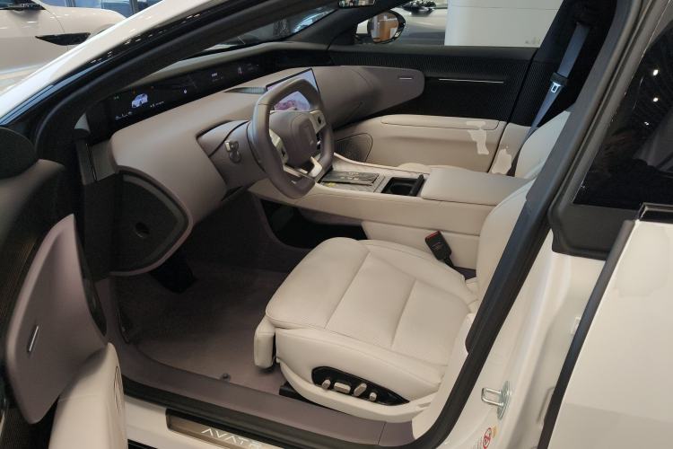 Used Avatr 12 2026 Ultra Pure-Electric All-Wheel-Drive Version
