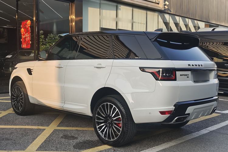 Used Land Rover Range Sport 2022 3.0 L6 YAO Black Edition Exterior 5
