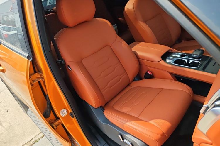 Used Dongfeng Zhengzhou Nissan Z9 2025 GT 2.3T Automatic Diesel 4x4 Smart Edition Right Front Seat