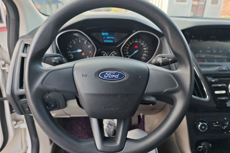 Used Ford Focus 2017 Sedan 1.6L Automatic Comfort Plus SmartDrive Edition
