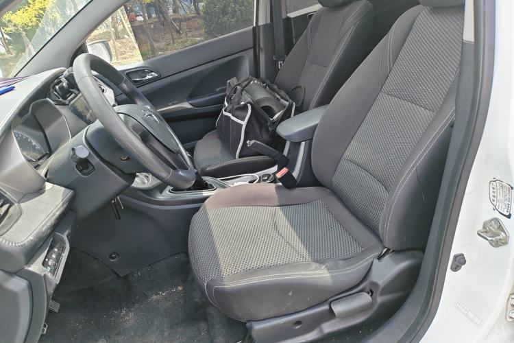 Used Haima M3 2016 1.5L Manual Comfort Model with Sunroof
