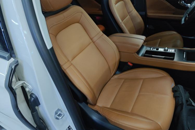 Used Lincoln Corsair 2024 1.5T Two-Wheel-Drive Mulan Special Hybrid Version Right Front Seat