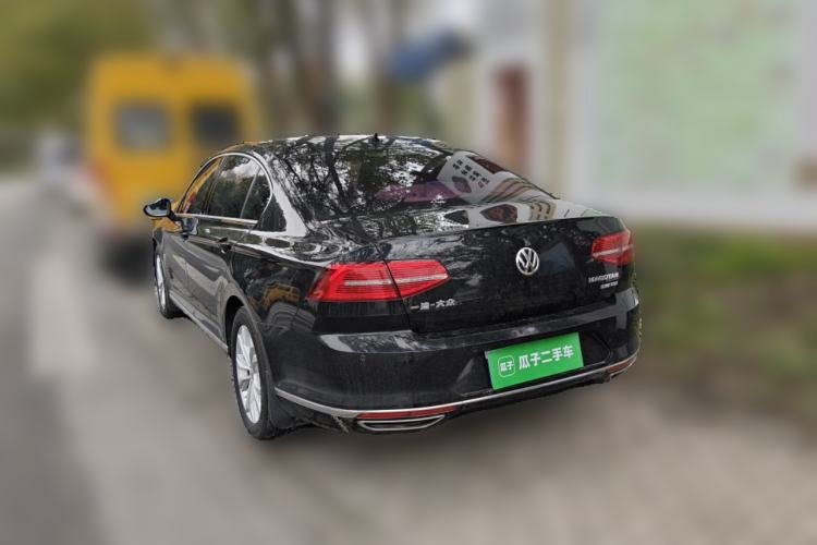 Used Volkswagen Magotan 2019 330TSI DSG Leading Edition China V Standard