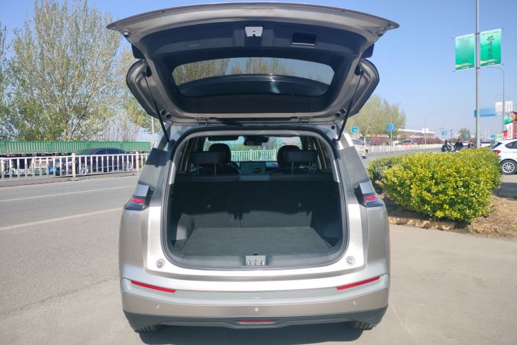 Used AION Y 2023 Plus 610 Smart Edition Ternary Lithium Trunk