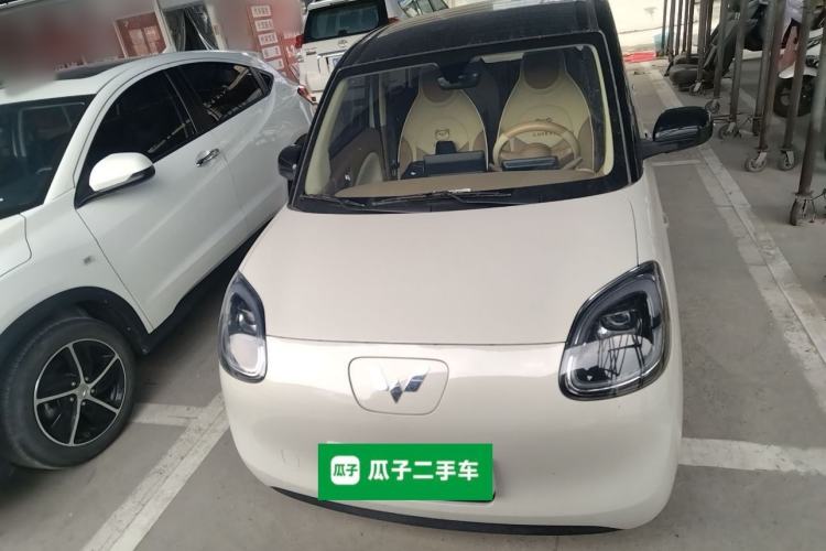 Used Wuling Hongguang MINIEV 2025 Four-Door Version Premium Edition Exterior 1