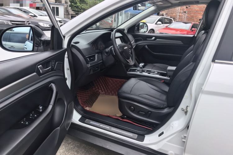 Used Haval H6 2018 Blue Label Sport Edition 1.5T Automatic Two-Wheel Drive Prestige Model Driver Seat