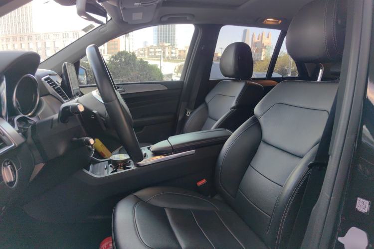 Used Mercedes-Benz M-Class 2014 ML 320 4MATIC Left Front Seat