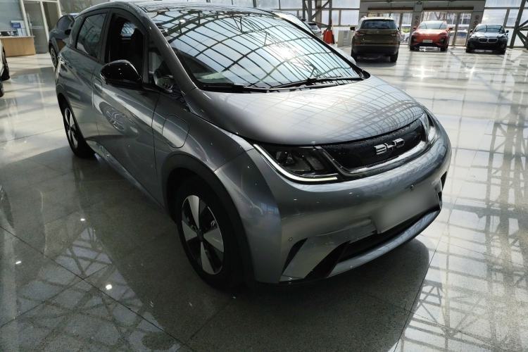 Used BYD Dolphin 2023 420 km Fashion Edition