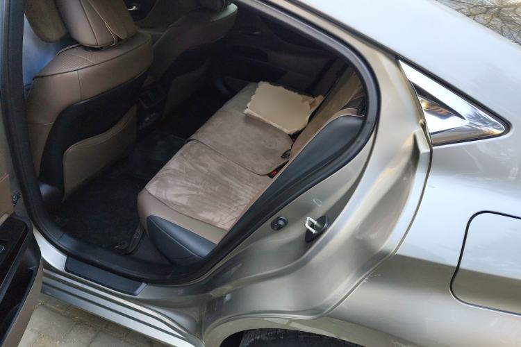 Used Lexus ES 2021 200 Excellence Edition