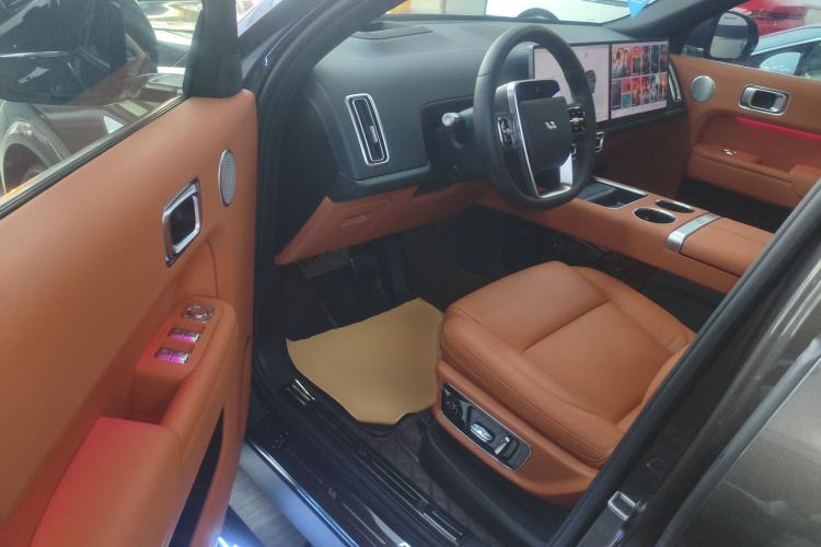 Used Li Auto L8 2023 Pro Model