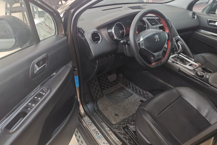 Used Peugeot 3008 2015 1.6THP Automatic Classic Edition