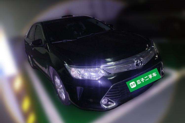 Used Toyota Camry 2016 2.0G 10th Anniversary Leading Edition Front Right 45 Deg