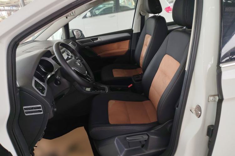 Used Volkswagen Golf Sportsvan 2016 230TSI Automatic Trend Edition