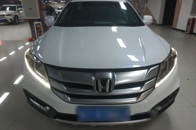 Used Honda Crosstour 2014 2.4L Luxury Edition
