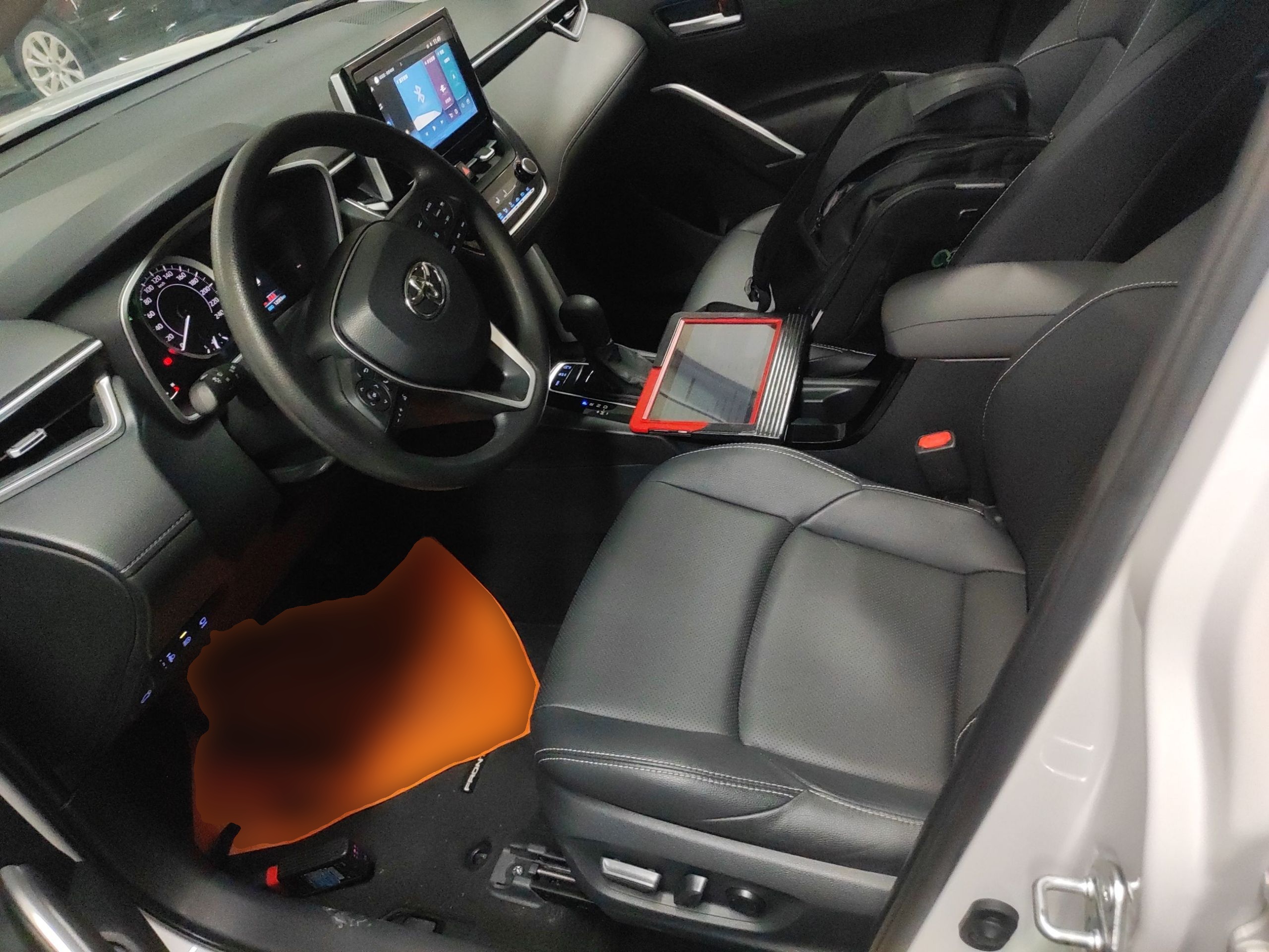 Переднее сиденье в автомобиле