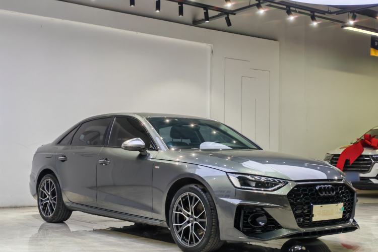 Used Audi A4L 2020 40 TFSI quattro Luxury Dynamic Model Exterior 4