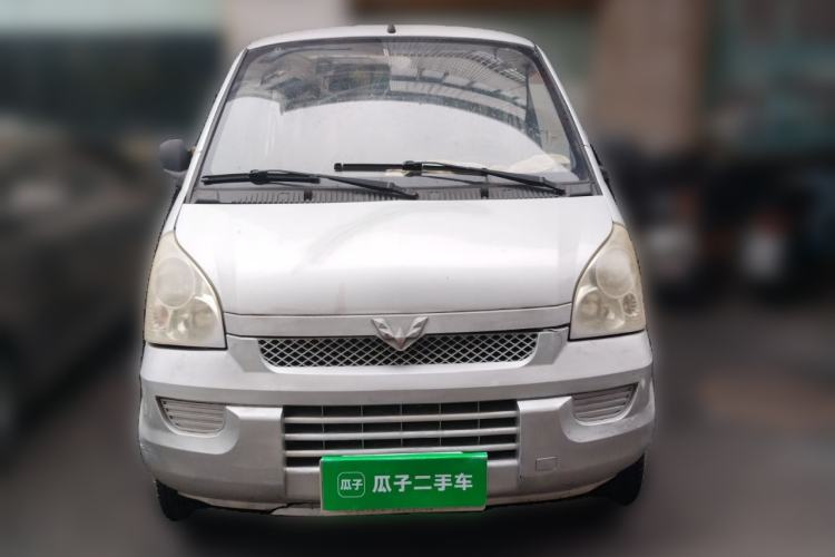 Used Wuling Rongguang 2011 1.2L Base Version