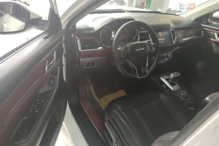 Used Haval H6 Coupe 2019 1.5T Automatic Two-Wheel Drive Luxury Smart Connectivity Version China VI Standard
