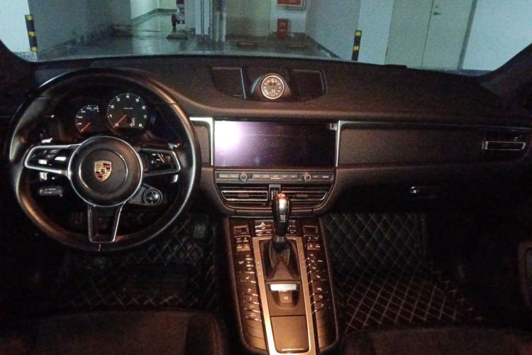 Used Porsche Macan 2018 Macan 2.0T
