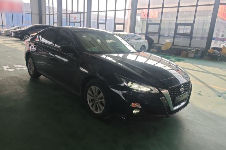 Used Nissan Teana 2020 2.0L XL Comfort Edition Front Right 45 Deg