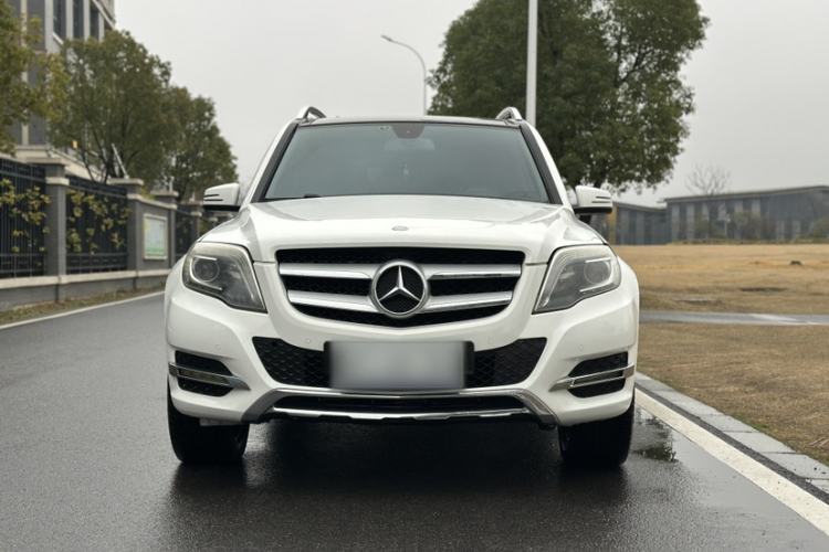Used Mercedes-Benz GLK-Class 2013 GLK 300 4MATIC Dynamic Sunroof Model