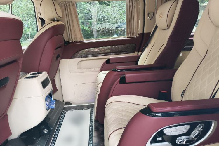 Used Mercedes-Benz Vito 2021 2.0T Business Version 7 Seats Left Rear Seat