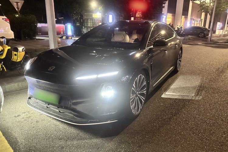 Used Nio ET9 2025 100 kWh
