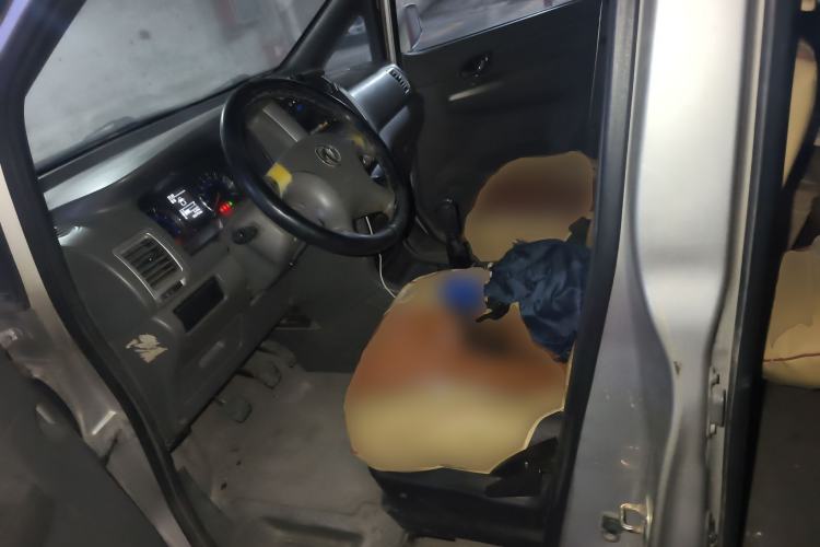 Used Dongfeng Shuaike 2014 1.6L Manual Comfort 7-Seater China IV Standard
