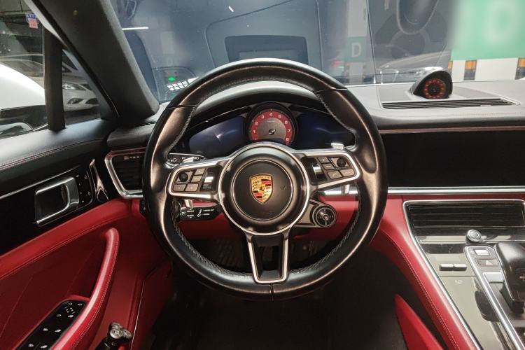 Used Porsche Panamera 2019 Panamera Executive Long Wheelbase 2.9T Steering Wheel