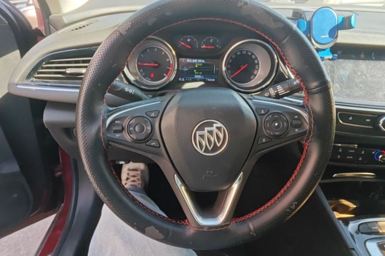 Used Buick Regal 2019 20T Elite Version China V Standard Steering Wheel